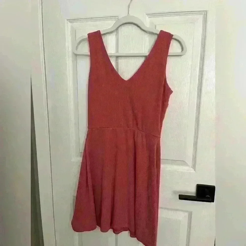 Coral tank dress with button detail - Picture 3 of 4